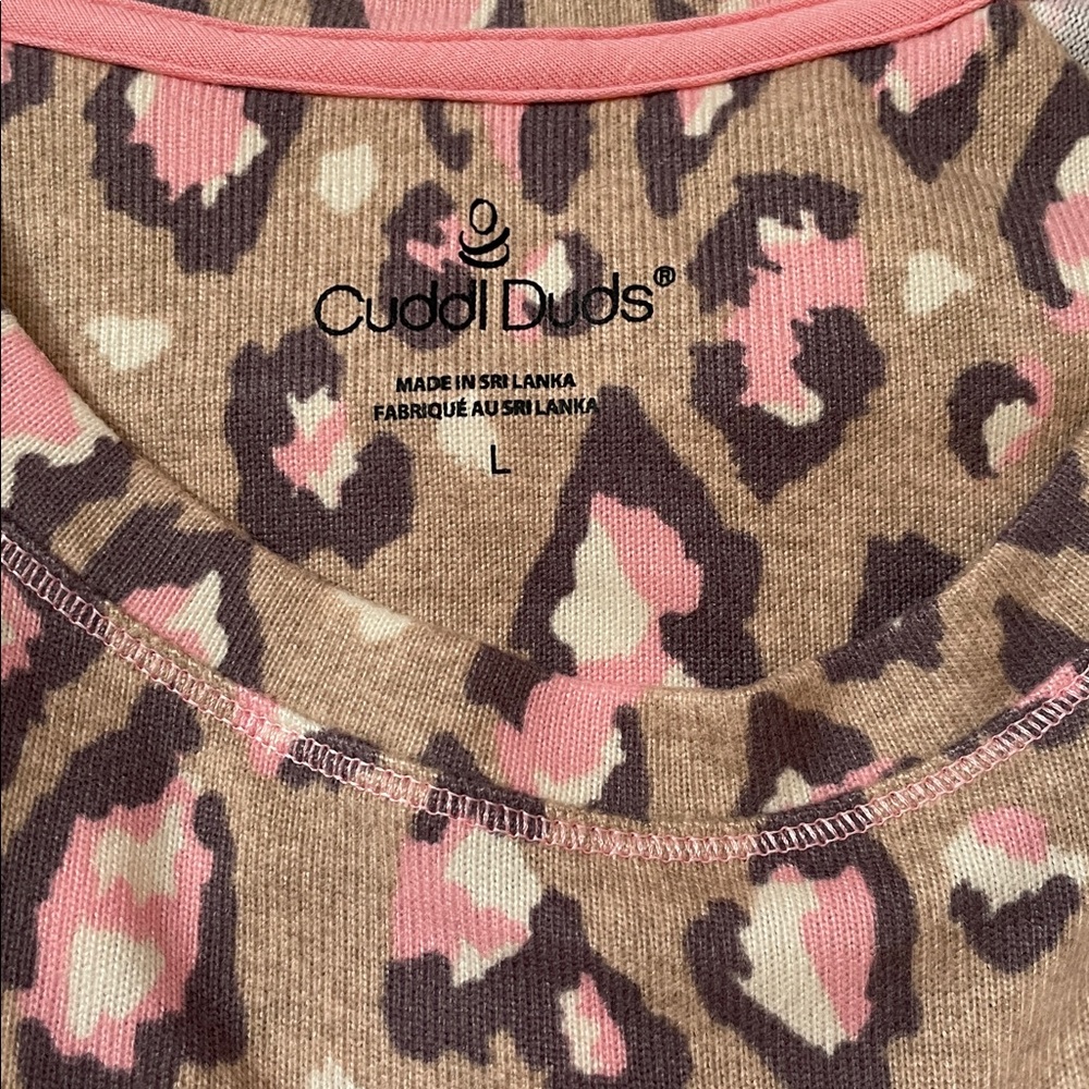 NWT Cuddl Duds Tan, Brown & Pink Leopard Print Lounge Top - Picture 4 of 7
